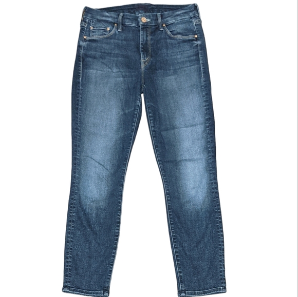 MOTHER Denim - Mother The Looker Crop in On The Edge 1121 104 on the edge size 27